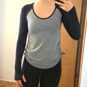 Brooks vneck grey and black active long sleeve